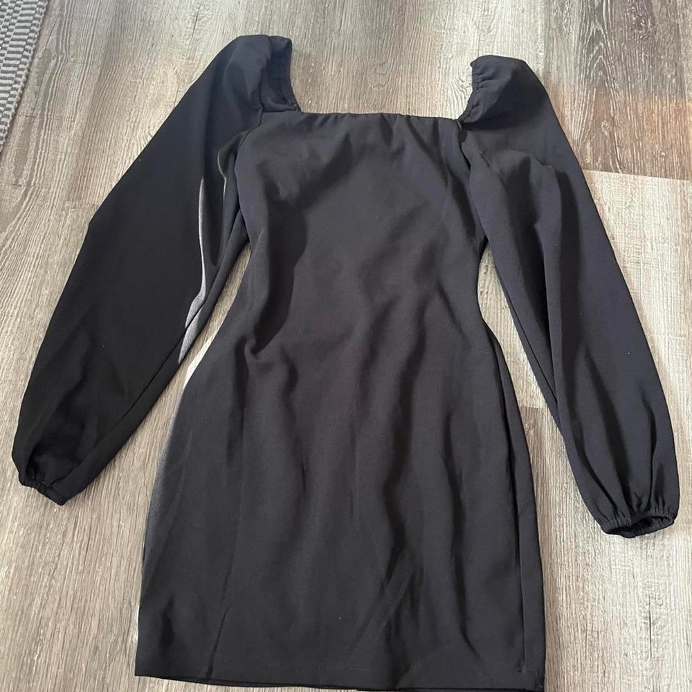 Black‎ Mini Dress